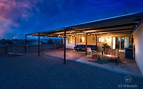 A Wave From It All - Pet & Family Friendly Home With Beautiful Views!